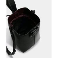 ราคา CHARLES & KEITH LOOP HANDLE BUCKET BAGแท้ (14876962278)