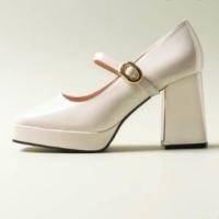 ราคา รองเท้าแฟชั่นผู้หญิง รองเท้าส้นตึกสูงสีขาว (27873392911)