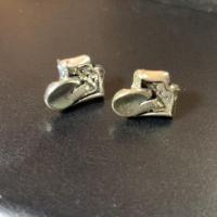 ราคา ต่างหูเงินและสตั๊ด Chrome Heart Rolling Stone - Chrome Heart Store (24075202161)