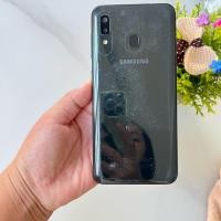 ราคา Samsung A20 แรม3/32.gb มือ.2 (43562206768)
