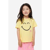 ราคา H&M(เอชแอนด์เอ็ม) เสื้อยืดพิมพ์ลาย เด็กผู้หญิง 1193295_1 (20796306051)