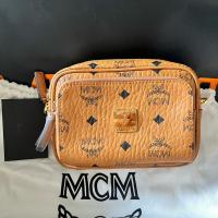 ราคา MCM Visetos crossbody bag mini 7' (24341427306)