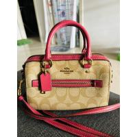 ราคา กระเป๋าสะพายข้าง coach มือสองสภาพดี แท้จาก outlet สิงคโปร์ (28300904339)