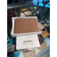 ราคา กระเป๋าสตางค์ RIP CURL หนังเเท้มือหนึ่ง (40057060345)