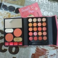 ราคา พาเลทแต่งหน้า Anylady Eyeshadow Palette (6643347973)