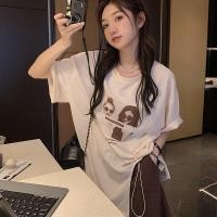 ราคา พร้อมส่ง เสื้อยืดคอกลมแขนสั้นสีครีม ดีเทลงานสกรีนลายสีน้ำตาล มีเชือกรูดย่นที่ผ่าหน้า ผ้าคอตตอนแบบบางนิ่มๆใส่สบาย (21321320231)