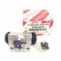 ราคา (แท้ศูนย์) กระบอกเบรคหลัง TOYOTA VIGO 4WD / REVO 4WD / FORTUNER / NEW FORTUNER โตโยต้า / วีโก้ / รีโว่ / ฟอร์จูนเนอร์... (14695258051)