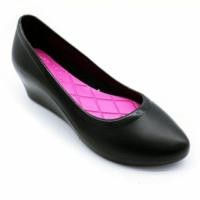 ราคา Monobo Berry แท้% รองเท้าสีดำ ส้นเตารีด ไซส์5-8 (1459607255)