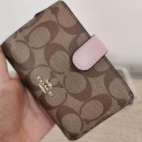 ราคา Coach​ Small​ wallet (5020778284)