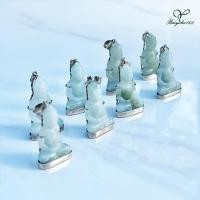 ราคา จี้พระแก้วมรกตหยกแกะสลัก จี้พระ ห้อยคอ หินธรรมชาติแกะสลัก (21330076430)