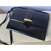 ราคา กระเป๋าสะพายข้างหนังสีดำ Valentino Garavani (42418926970)