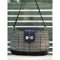 ราคา กระเป๋า Valentino Rudy Italy สภาพใหม่ สวย ดูดี คลาสสิค (24677321090)