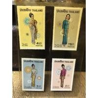 ราคา แสตมป์ไทย ,ชุดไหมไทย ครบชุด ยังไม่ผ่านการใช้งาน หายาก (29335046144)