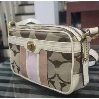 ราคา Coachแท้% มือ2ครอสบอดี้ (18631753437)