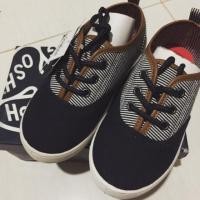 ราคา รองเท้า Oshkosh ไซส์ 12 (22146793510)