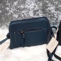 ราคา กระเป๋าสะพายแบรนด์แท้ David Jones สีเขียวเข้ม 2 ซิป (2555231308)