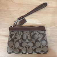 ราคา Coach กระเป๋าคล้องมือ (809068525)