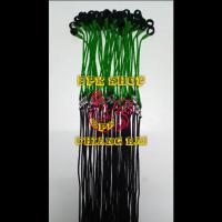 ราคา เชือกผูกขาไก่ ไก่แจ้ ไก่ต่อ แพ็ค 1 เส้น (เขียว A) ยาว 1 เมตร พร้อมลูกหมุนเหล็ก เชือกกันน้ำ (10005236546)