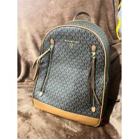 ราคา กระเป๋าเป้Michael Kors แท้100% มือ2 (19192125530)