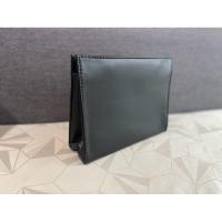 ราคา (ของใหม่) กระเป๋าหนังเครื่องสำอางค์ สีดำ จากเคาเตอร์ YSL (44351266004)