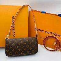 ราคา กระเป๋าหลุยส์ POCHETTE ACCESSOIRES MONOGRAM (22315249751)