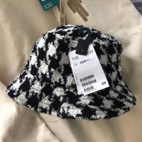 ราคา หมวกH&M ส่งต่อแค่ลองใส่นะค่ะ (6834821762)