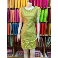 ราคา ชุดแซกผ้าไหมแพรทิพย์แต่งลูกไม้ ปักมุข !! อัดผ้ากาว มีซิปซ่อนด้านหลัง ดีไซน์สวย เรียบ หรู ทันสมัย (29174245074)