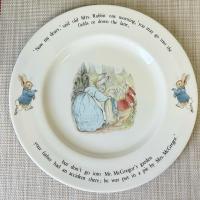 ราคา Wedgwood : Peter Rabbit Plate จานปีเตอร์ แรบบิท ขนาด 10 นิ้ว (26962842345)