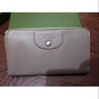 ราคา New longchamp wallet zippy (5804792307)