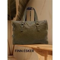 ราคา กระเป๋าหนังช้าง FINN ESKER แท้% (26305614134)