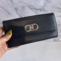 ราคา กระเป๋าสตางค์ใบยาว Ferragamo ของแท้ มือสอง (26163040391)