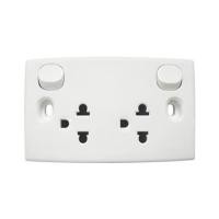 ราคา Schneider ชุดเต้ารับคู่ 3 ขา พร้อมสวิตช์เปิด-ปิด ขนาด 3 ช่อง รุ่น S-Classic E25UES