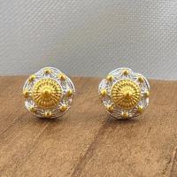 ราคา Chandra Silver ต่างหู 'พิกุลจันทรา' [8 / 10 มม.] | ต่างหูเงินแท้ 925 ลายดอกพิกุล สองกษัตริย์ (41315329133)