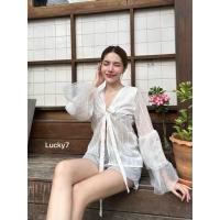 ราคา ส่งต่อเสื้อท็อปคอวีผ้าลูกไม้แขนระบาย2ชั้นแต่งงานขอบลูกไม้ผูกช่วงอก ปลายแขนกระดิ่งระบาย3ชั้น (29365441786)
