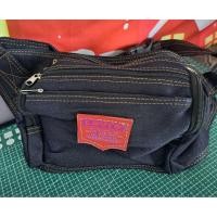 ราคา กระเป๋ายีนส์คาดเอวคาดอกคละสีคละลาย♥️ (43858779118)