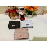 ราคา Michael Kors กระเป๋าสตางค์ใบสั้น (2404310972)