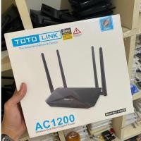 ราคา TOTOLINK A3002R - AC1200 WIRELESS DUAL BAND GIGABIT ROUTER (28315369377)