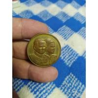 ราคา เหรียญที่ระลึก 60 ปี ราชาภิเษกสมรส 28 เมษายน 2553 (23782673498)