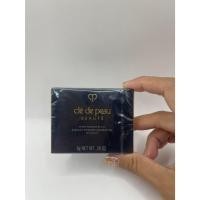 ราคา Cle de peau beaute RADIANT POWDER FOUNDATION Refil ปริมาณ 8 กรัม ราคา 3,800 บาท (41615132169)