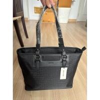 ราคา กระเป๋า Pierre Cardin มือสอง ของแท้% สภาพเก็บ ไม่มีตำหนิ เหมือนไม่ผ่านการใช้งาน (27785944718)