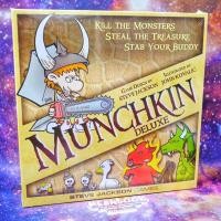 ราคา Munchkin Deluxe Edition Board Game [C2] (18465657422)
