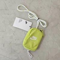 ราคา Nike ID Lanyard Pouch ของใหม่ (29717762439)