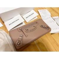 ราคา กระเป๋าสตางค์ Balenciaga Metallic Edge สีเบจ อุปกรณ์ครบ มีใบเสร็จจริง (24038240372)