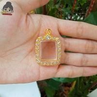 ราคา กรอบพระชุบทอง กรอบพระหลวงพ่อปานเล็ก | ใส่หลวงพ่อปาน | กว้าง1.9*สูง2.4ซม.(ขนาดจอกระจก) (22566835336)