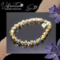 ราคา SWAROVSKI สร้อยข้อมือคริสตัลสวารอฟสกี้ B.39 (41008828173)