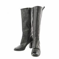 ราคา CHANEL Boots half leather Direct from Japan Secondhand (43415306477)