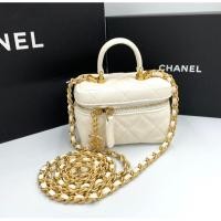 ราคา NEW CHANEL VANITY WHITE CAVIAR (7386485994)