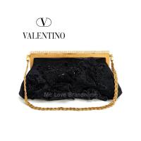 ราคา Valentino Black Beaded Evening Clutch Bag (รับประกันสินค้าแท้) (24922117431)