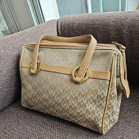 ราคา กระเป๋าทรงหมอน Double M Milano (25930247653)