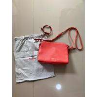 ราคา กระเป๋าสะพาย Cath kidston leather bag หนัง มือ1 ซื้อมาเก็บไว้ยังไม่เคยใช้ (43408449029)